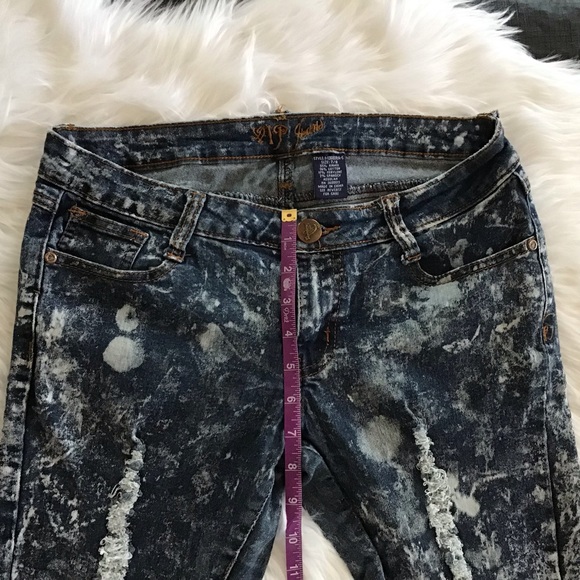 VIP Acid Wash Distressed Denim Skinny Jeans - Picture 5 of 6